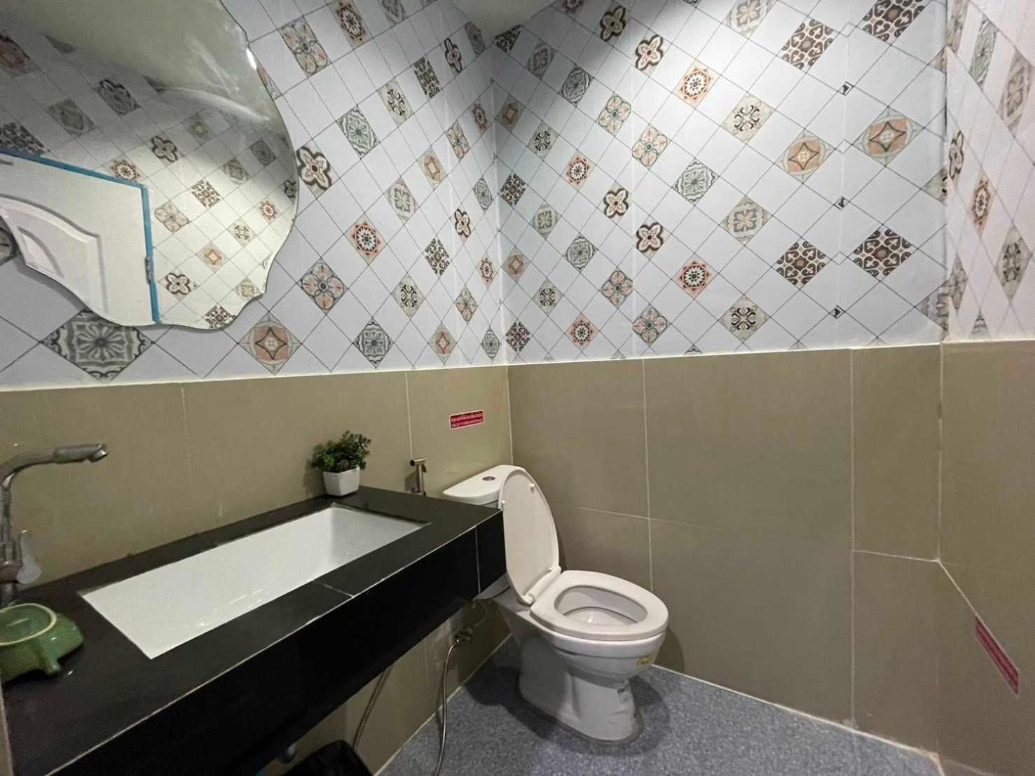 Oyo 75486 Anna Residence Jomtien Экстерьер фото