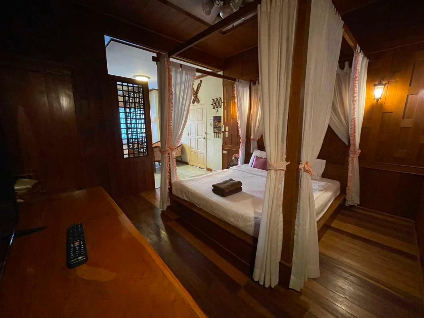 Oyo 75486 Anna Residence Jomtien Экстерьер фото